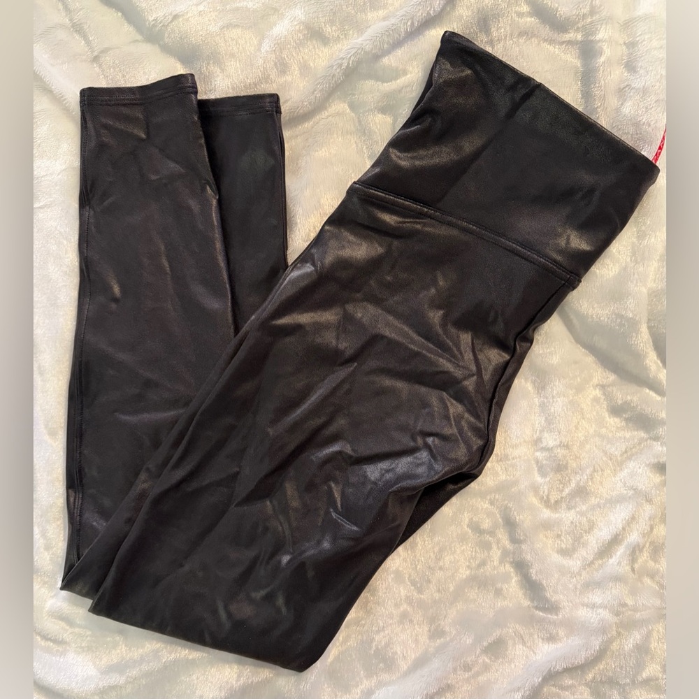 NWT Spanx Black Women's Faux Leather Leggings - Picture 4 of 9